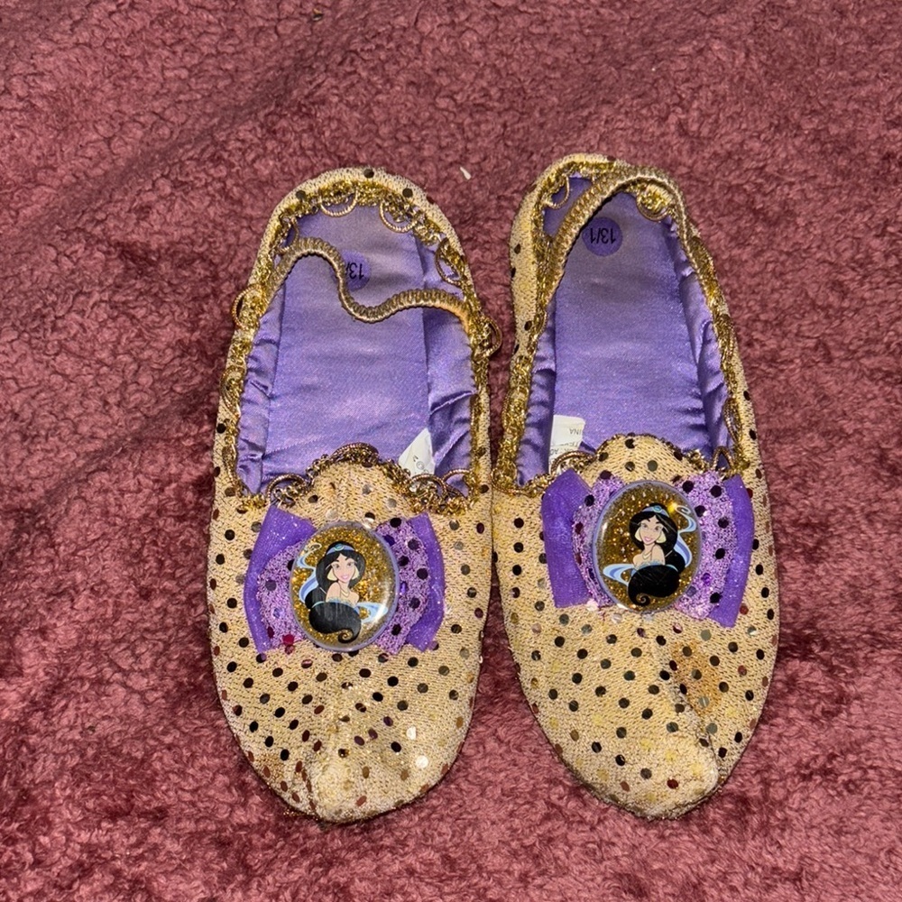 Kids vintage Disney jasmine Gold and Purple Princess Shoes